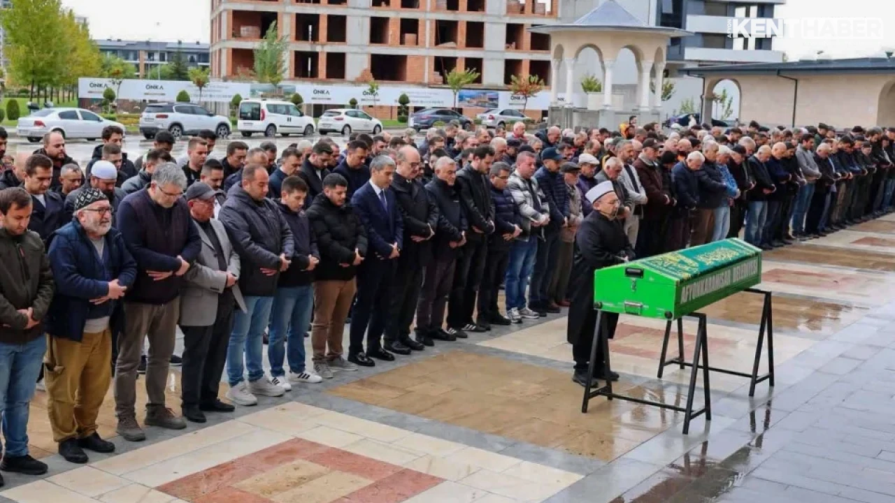 Kültür ve Turizm Bakan Yardımcısı Dr. Serdar Çam'ın Katılımıyla Cenaze Namazı Kılındı - Detay Görsel 1