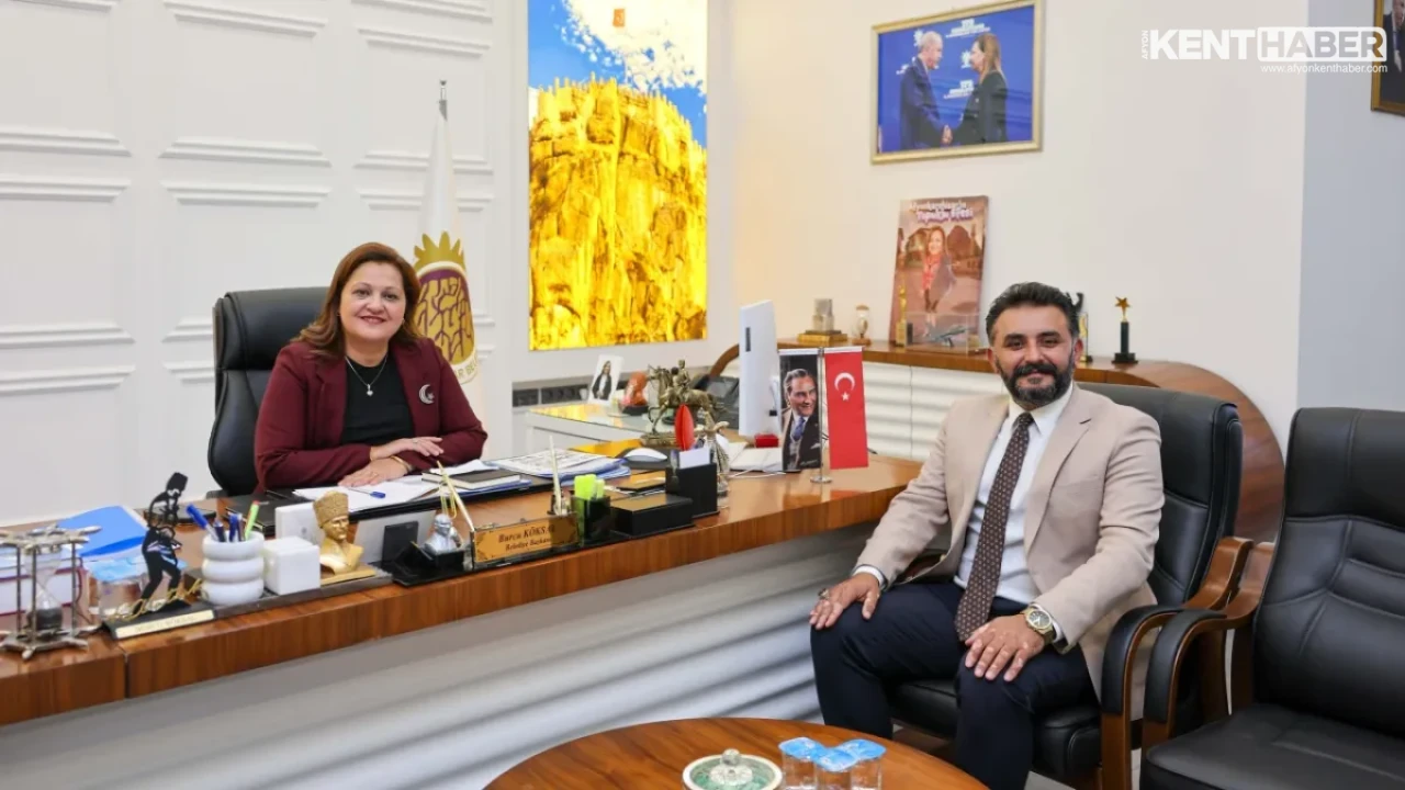 Afyonkarahisar Belediye Başkanı Burcu Köksal, Simav Akdağ Belediye Başkanı Fethi Özel’i Ağırladı