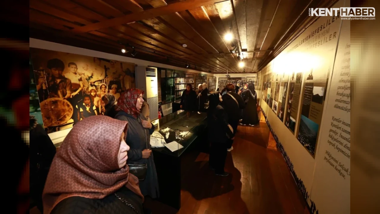 Manisalı kadınlar Efes Selçuk’un kültürel mirasını keşfetti