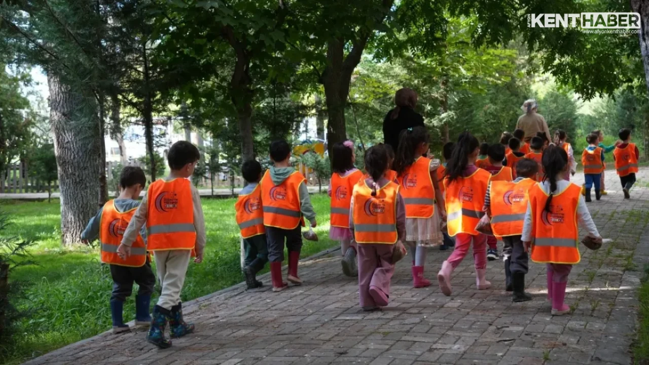 Bolvadinli Minikler Horan Parkı’nda Doğayla Buluştu - Detay Görsel 4
