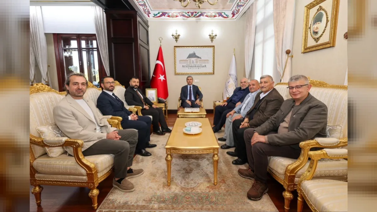 Afyonkarahisar Valisi Dr. Naci Aktaş, Yerel İsimleri ve İş İnsanlarını Kabul Etti