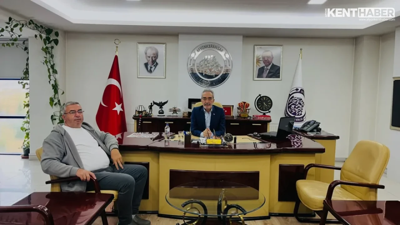 Fikret Şükrü Şener’den Afyonkarahisar Esnaf Birliği’ye Ziyaret
