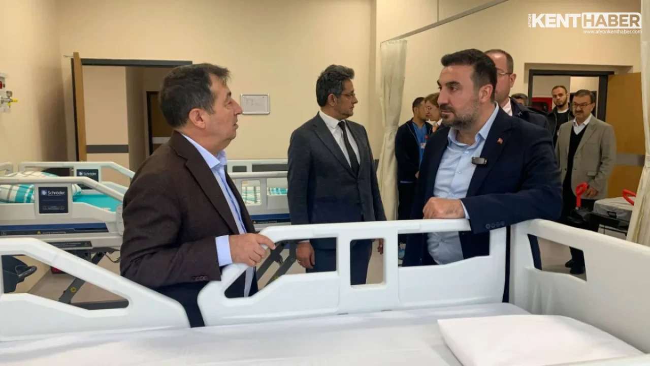 AK Parti Afyonkarahisar Heyetinden Diş Hastanesine Kapsamlı Ziyaret ve İnceleme