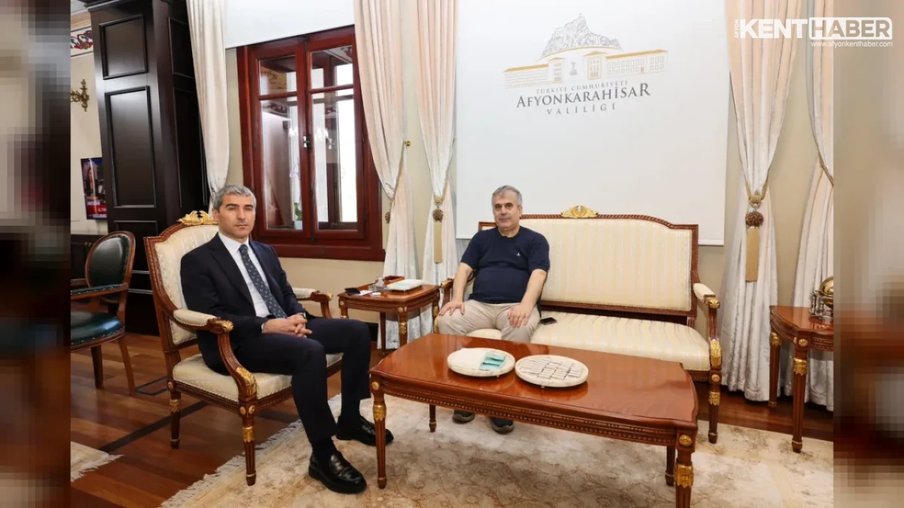 Samsun Vali Yardımcısı Rıza Dalan ve Eşme Kaymakamı Mustafa Görmüş’ten Afyonkarahisar Valisi Dr. Naci Aktaş’a Ziyaret