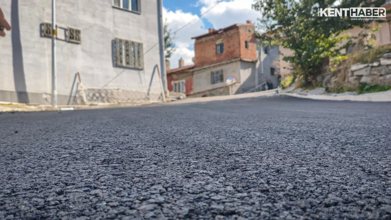 Afyonkarahisar Belediyesi'nden Yunusemre Mahallesi'nde Konforlu Ulaşım Hamlesi - Detay Görsel 3