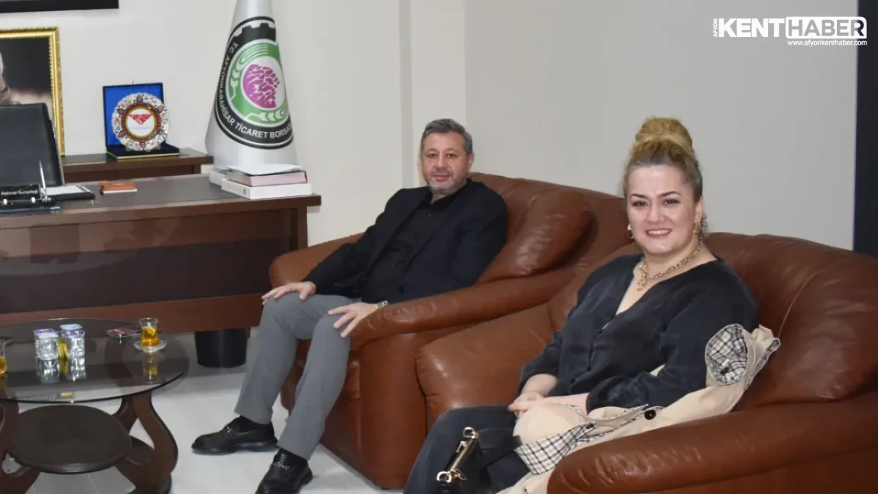 Yasemin Ercan’dan Afyonkarahisar Ticaret Borsası’na Tebrik Ziyareti
